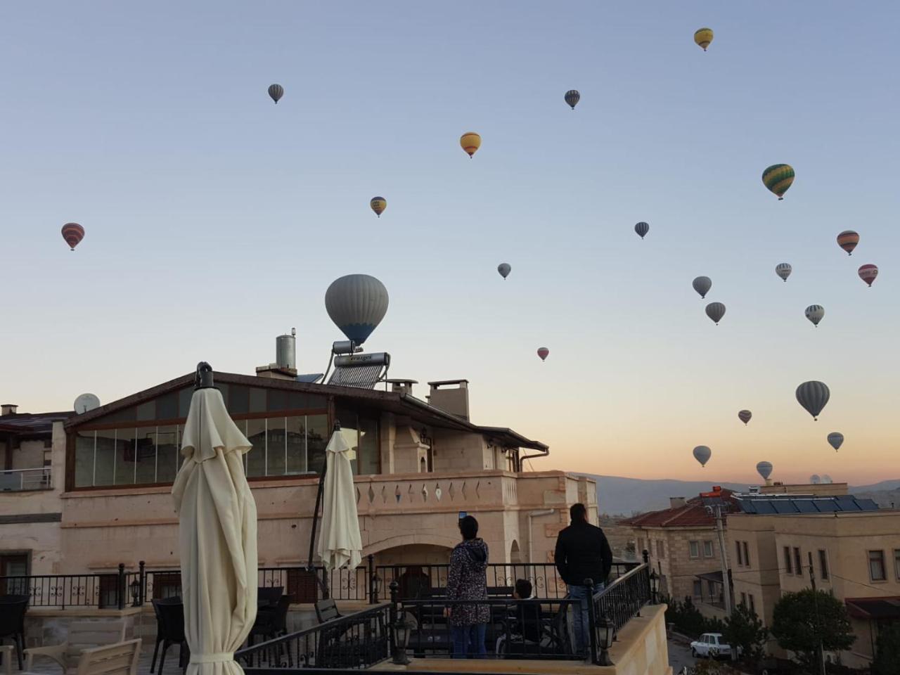 Bed and Breakfast Cappadocia Elite Stone House Гореме Экстерьер фото