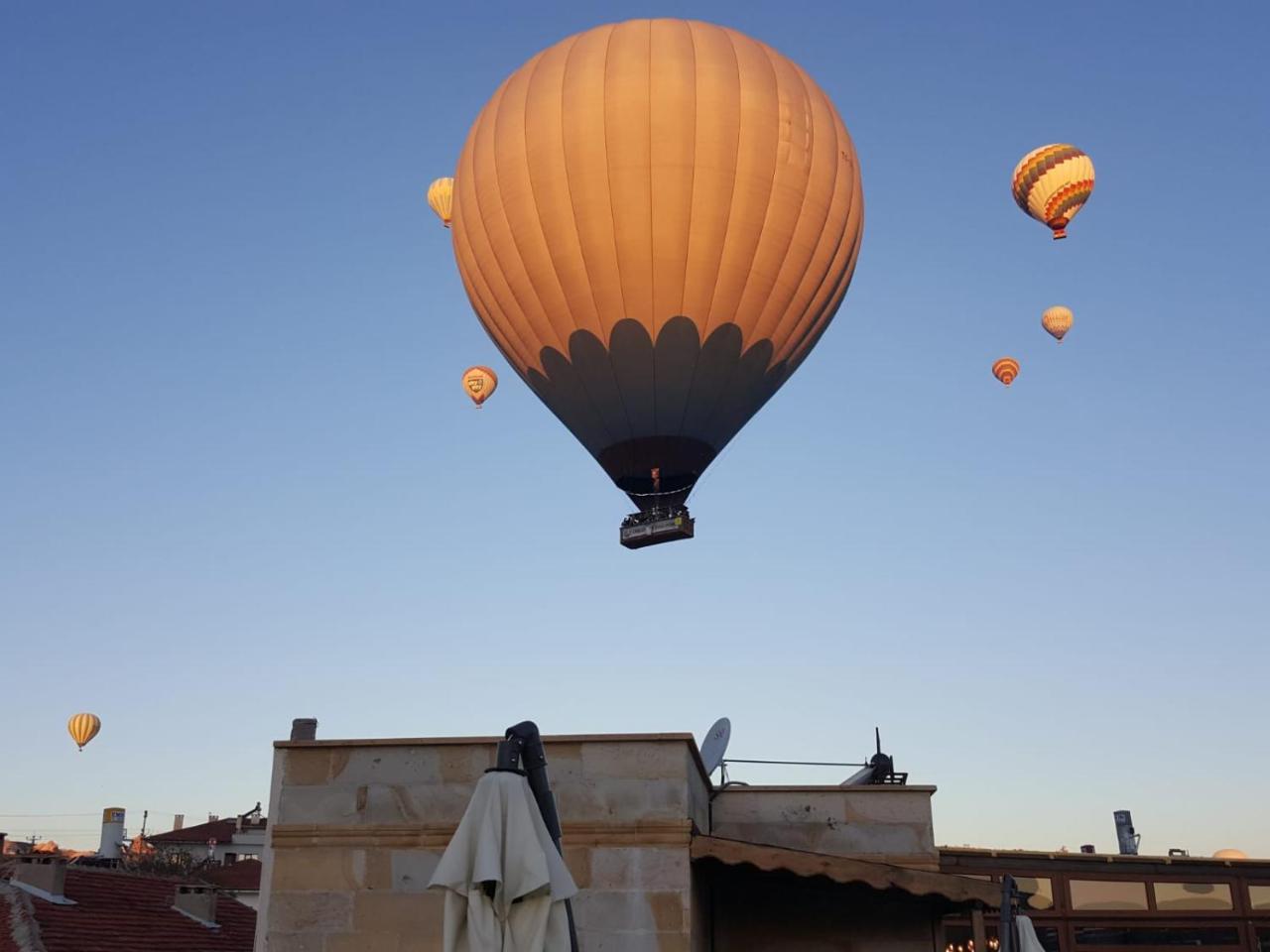 Bed and Breakfast Cappadocia Elite Stone House Гореме Экстерьер фото